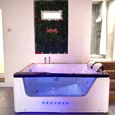 Jacuzzi